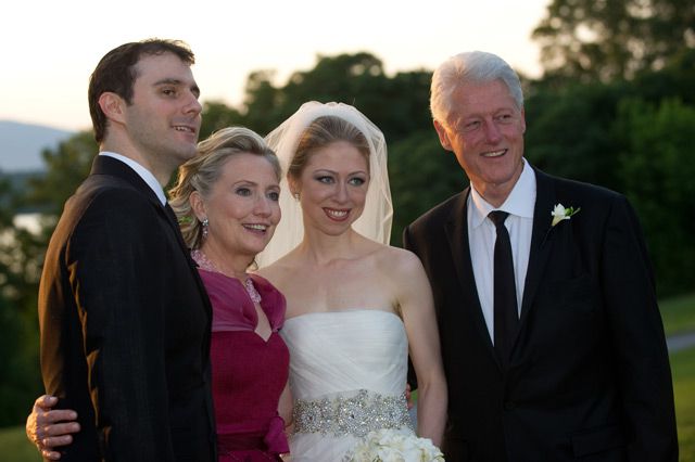 Marc Mezvinsky, Hillary Clinton, Chelsea Clinton, and Bill Clinton